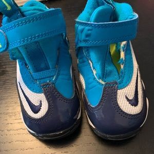 Toddler nikes